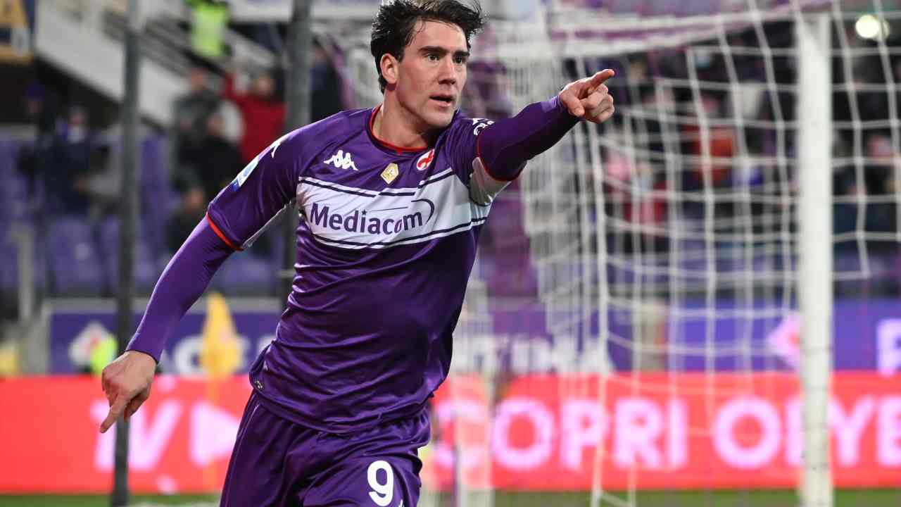 Dusan Vlahovic re dei bomber della Serie A