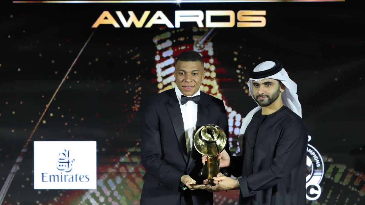 Mbappe Globe Soccer Awards