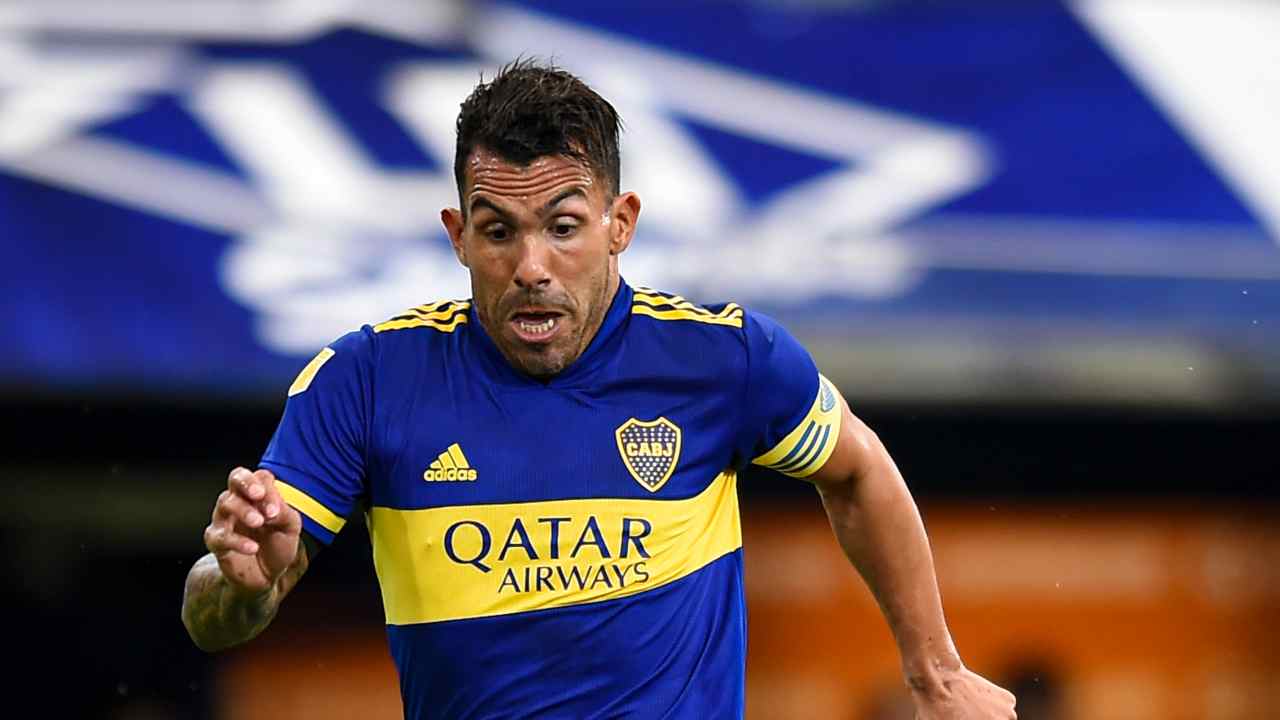 Tevez in campo - Getty Images