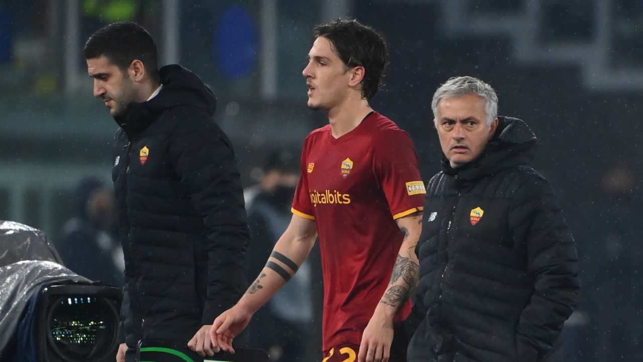 Zaniolo e Mourinho - foto LaPresse