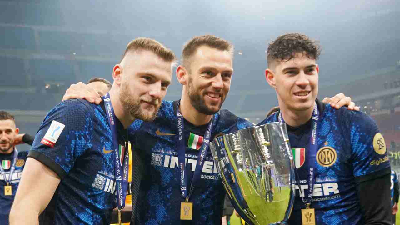 Skriniar De Vrij più Bastoni Inter -foto LaPresse