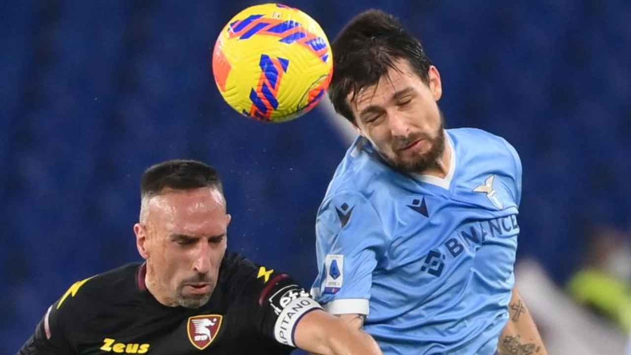 Acerbi e Ribery  foto laPresse