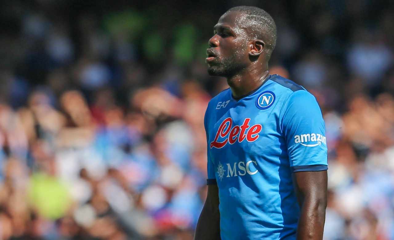 Koulibaly e un futuro ancora tutto da scrivere con il Napoli (LaPresse)