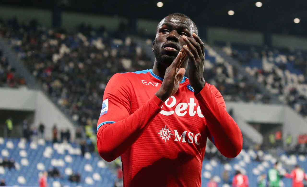 Clamorosa offerta del Chelsea per Koulibaly che vuole solo l'estero (LaPresse)