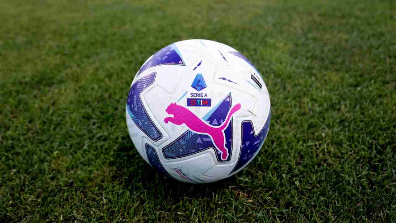 pallone serie a  foto LaPresse