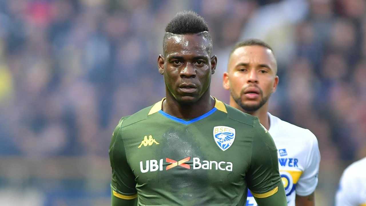 balotelli con brescia foto Lapresse