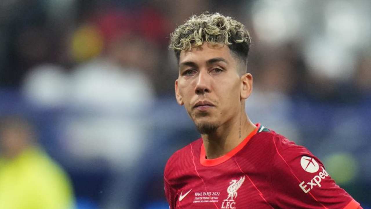 Firmino in lacrime - foto LaPresse