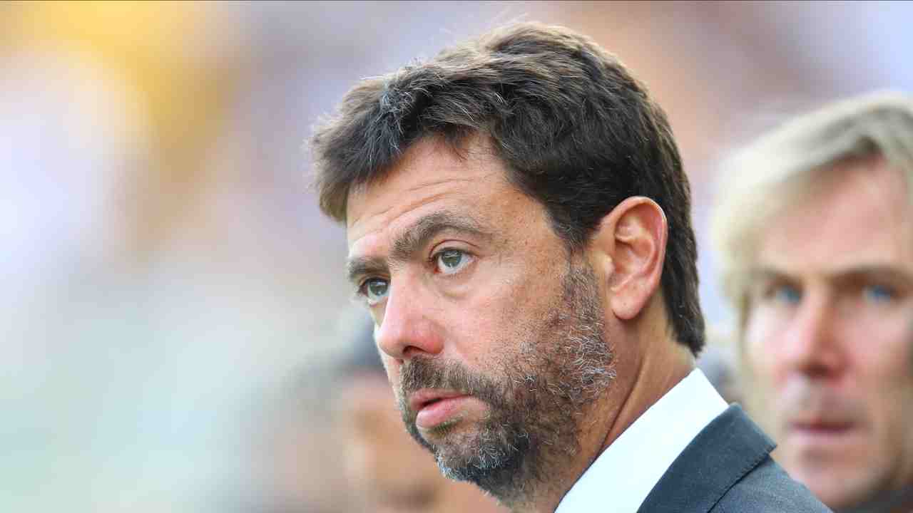 profilo di agnelli foto Lapresse