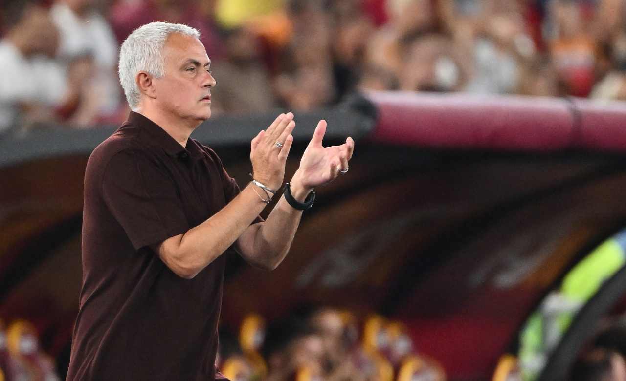 Disperato Mourinho, si allungano gli infortuni della Roma con El Shaarawy e Kumbulla (LaPresse)