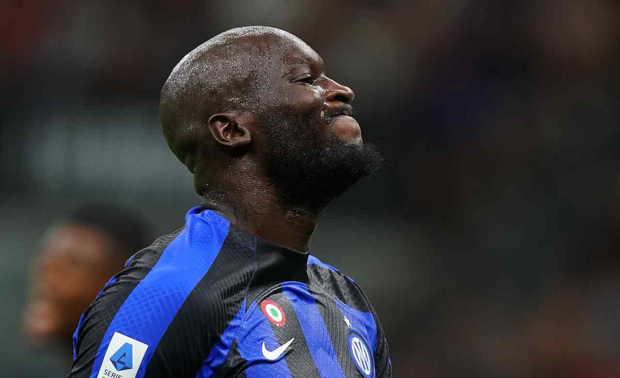 Infortunio più lungo del previsto per Lukaku che spera di farcela per la Champions (LaPresse)