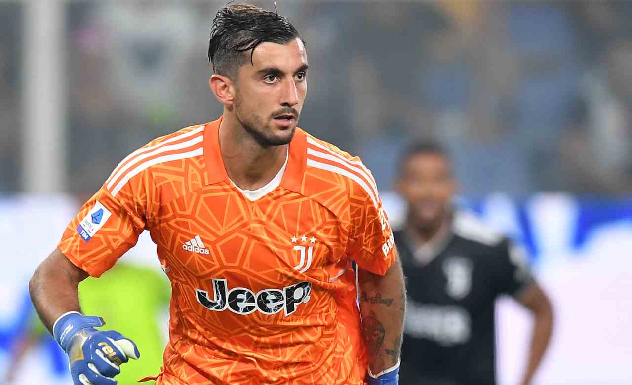 Mattia Perin sarà il portiere titolare della Juventus per le prossime gare (LaPresse)