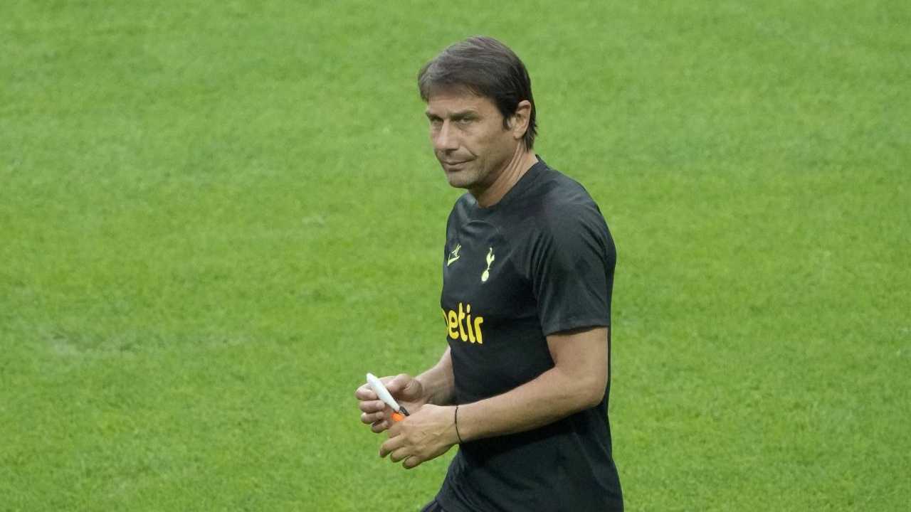 conte in allenamento foto LaPresse