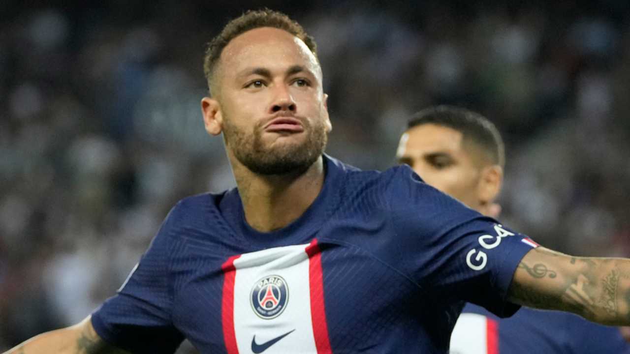 Neymar esulta foto LaPresse