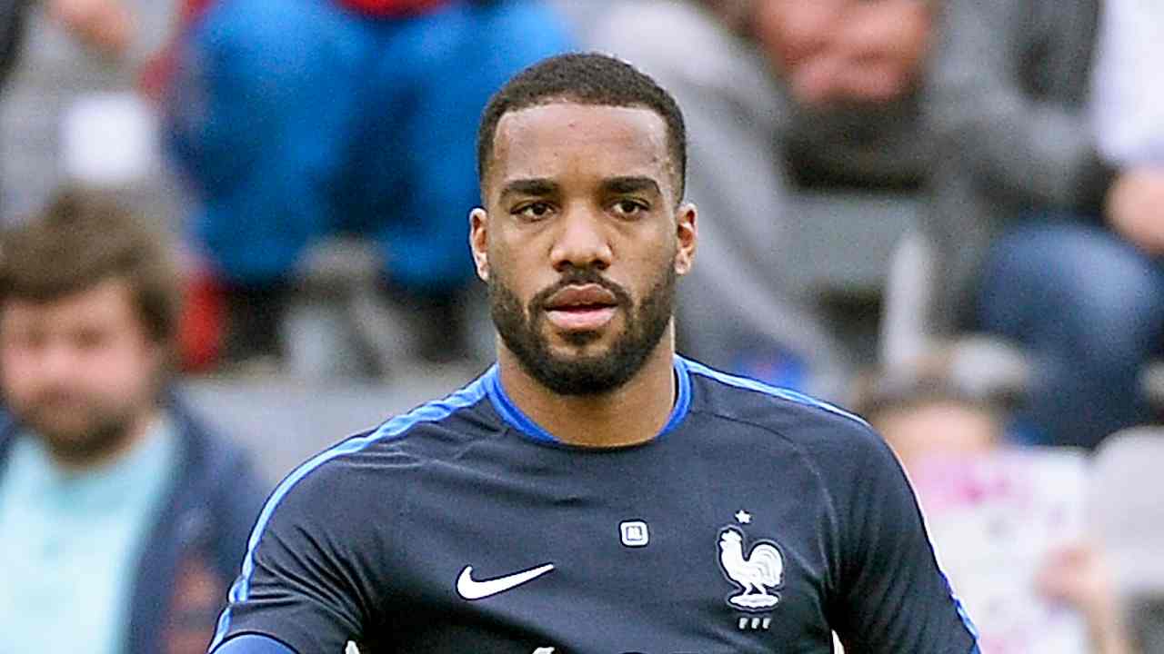 lacazette capitano lione foto Lapresse