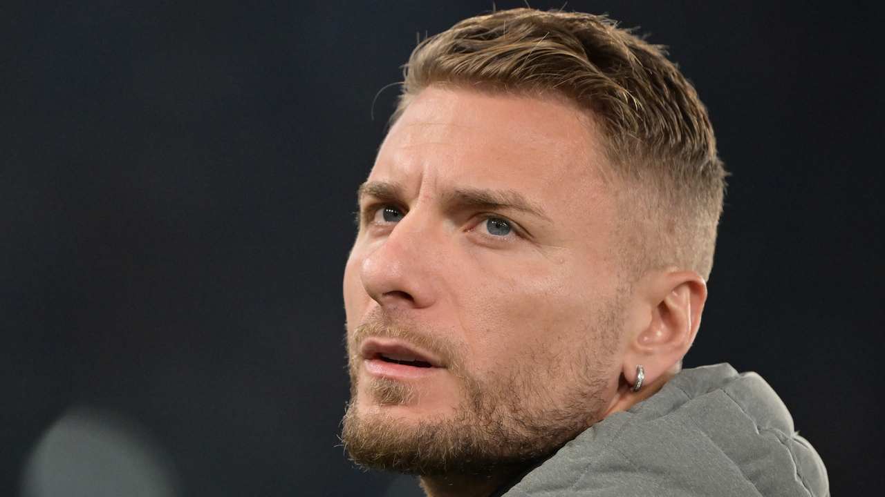 sguardo immobile foto LaPresse