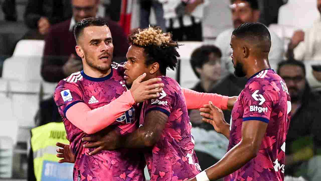 kostic mckennie e bremer foto laPresse