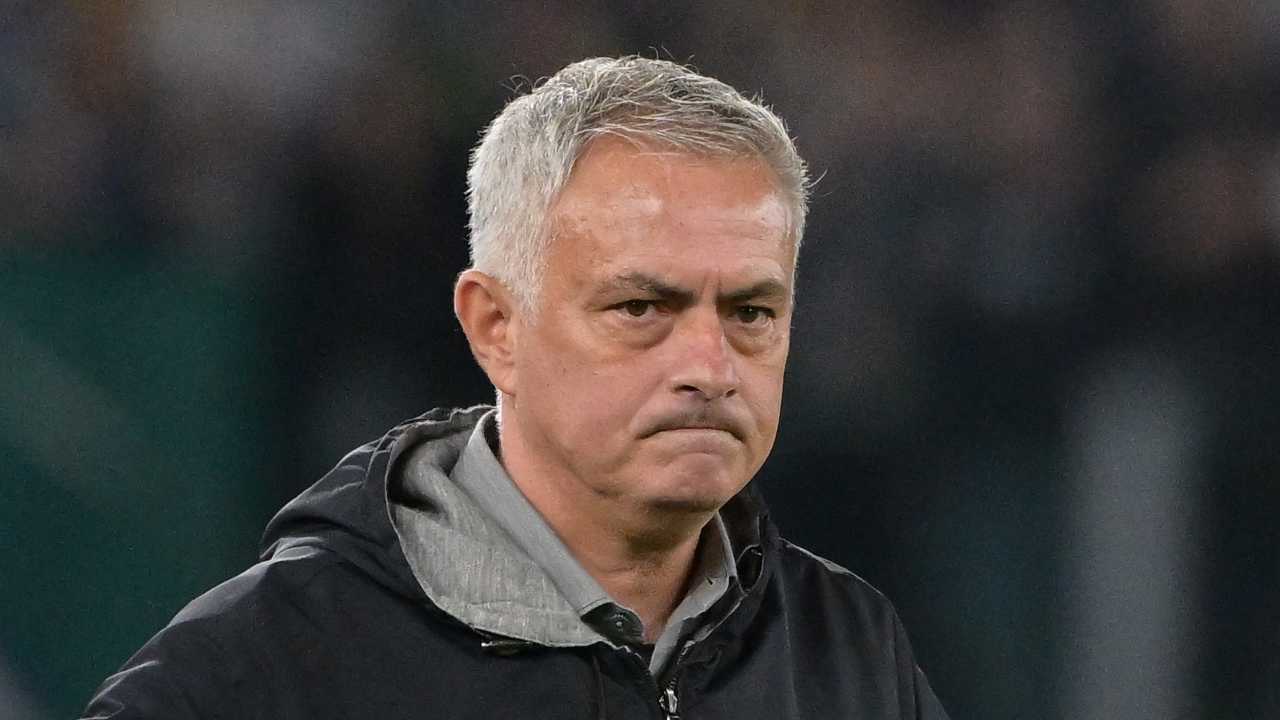 mourinho rabbia repressa - foto LaPresse