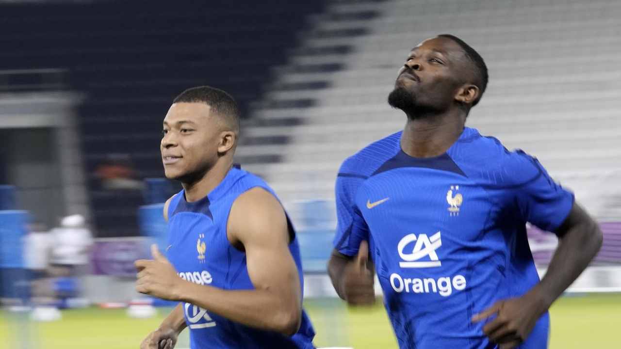 mbappè e thuram - foto LaPresse