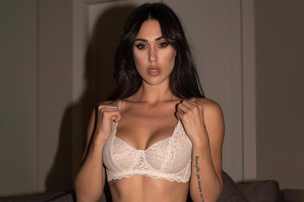 Cecilia Rodriguez intimo scollatura esplosiva