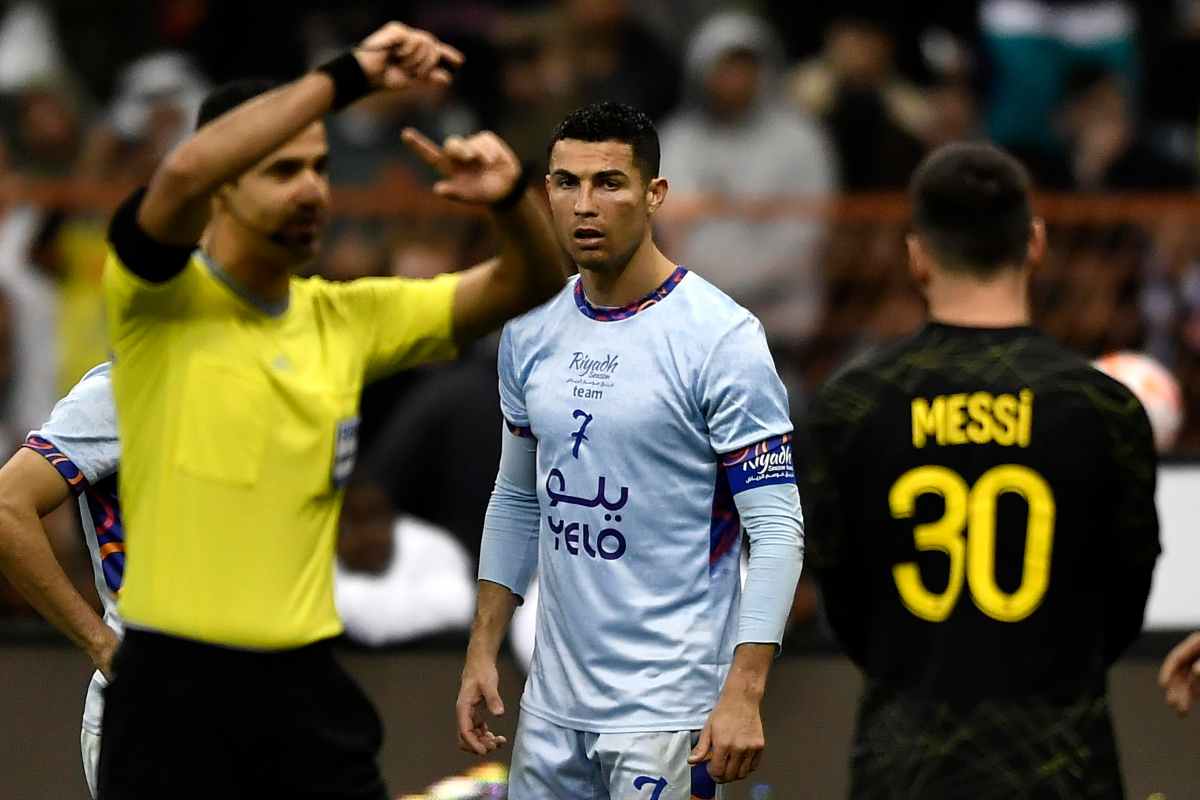 Messi scavalca Ronaldo