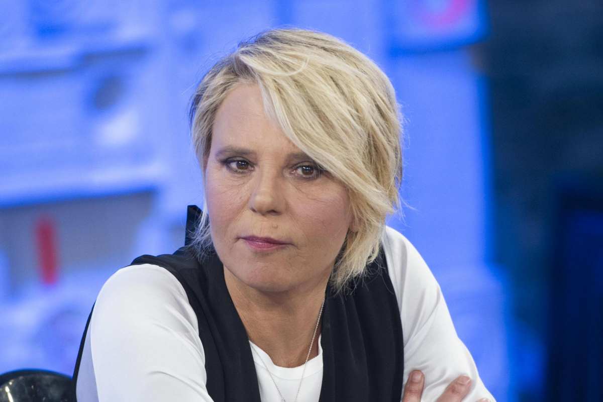 La decisione di Maria De Filippi preoccupa i fan