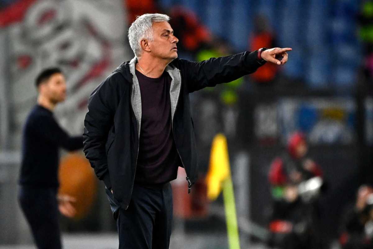 Mourinho clamoroso rifiuto