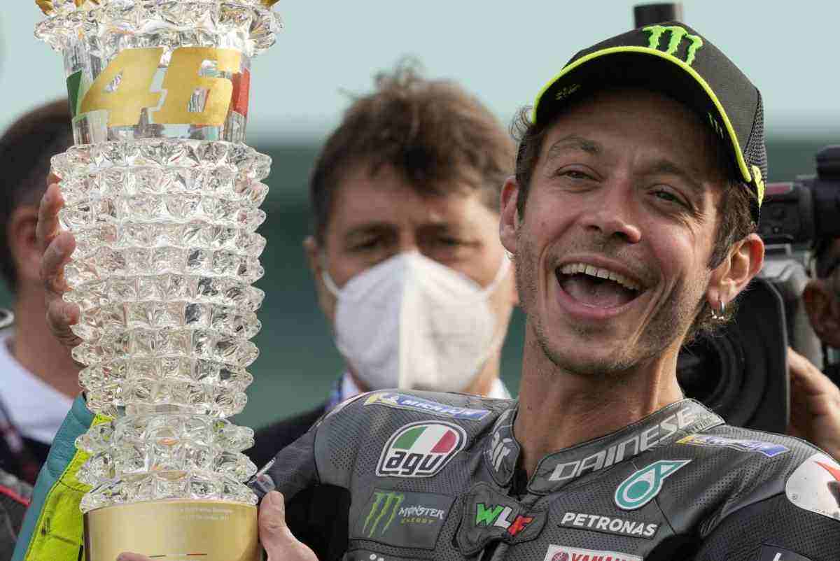 Valentino non tradisce Ducati, almeno per ora: i tifosi approvano