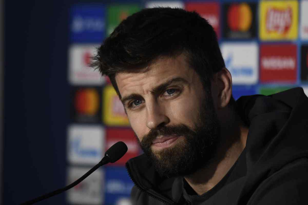 Pique di nuovo nella bufera