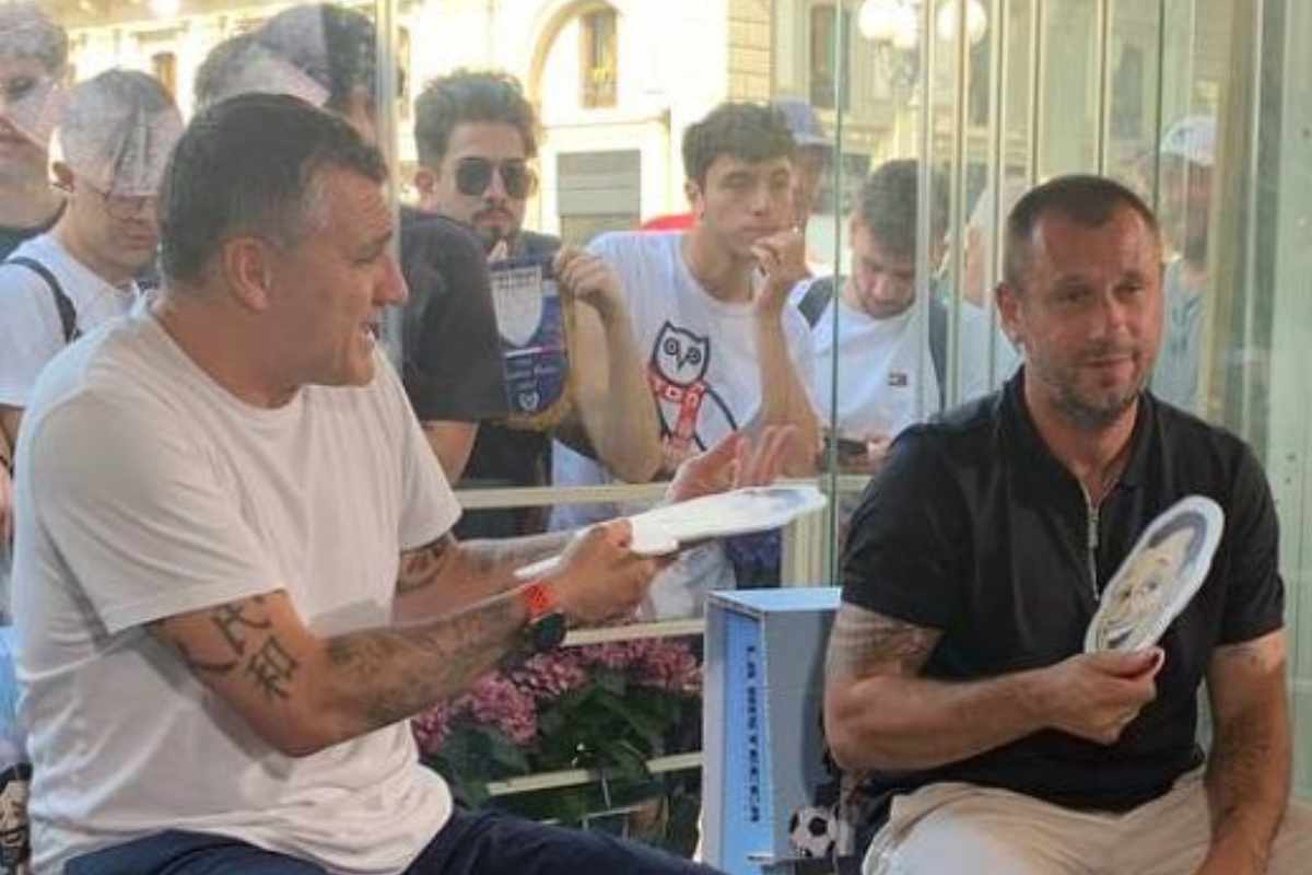 Vieri-Cassano, lite in diretta