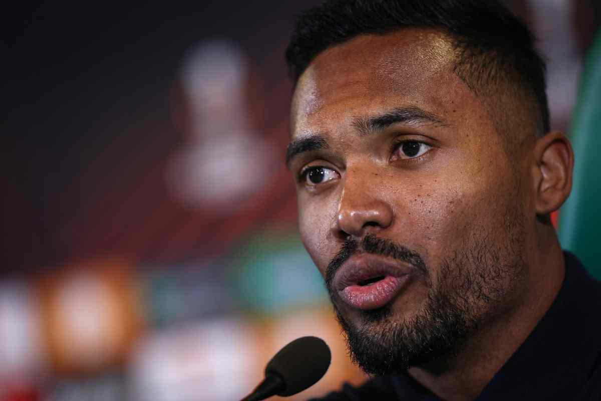 Alex Sandro potrebbe rescindere con la Juve 