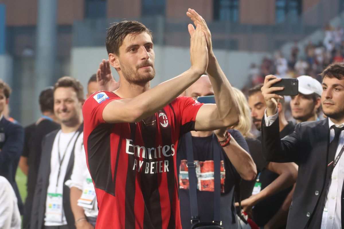 Calciomercato Milan Villarreal Gabbia