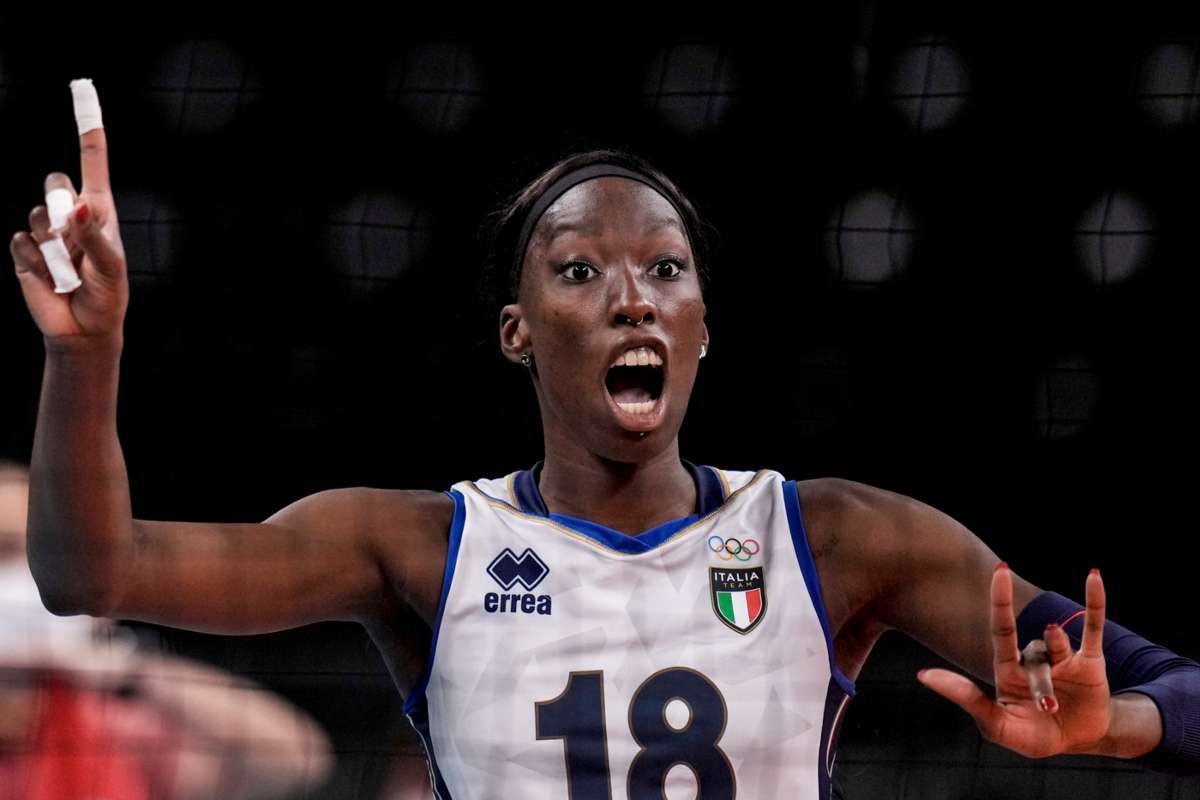 Paola Egonu divide l'Italia