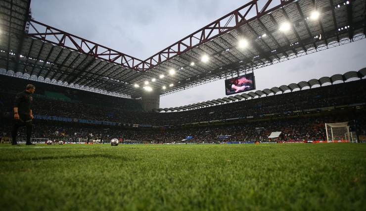 Il Meazza a rischio demolizione