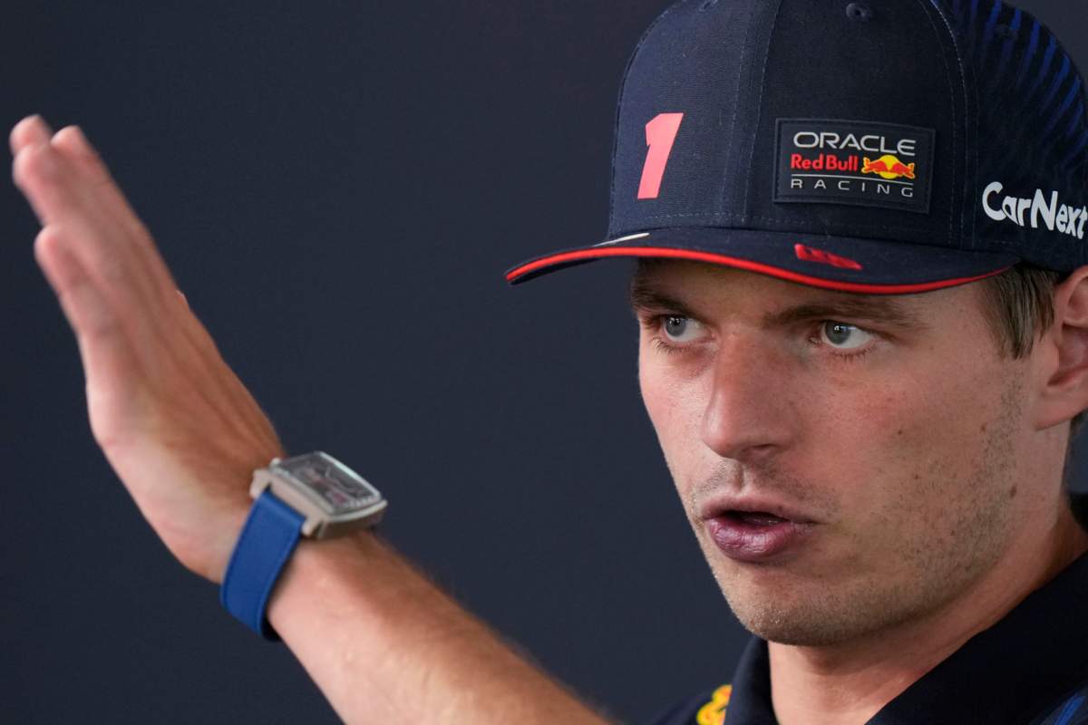 Verstappen contro la Mercedes