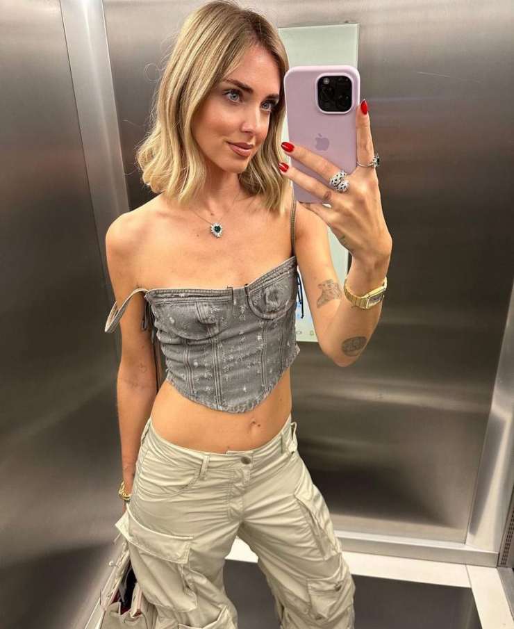 Chiara Ferragni sembra una fata nel nuovo scatto