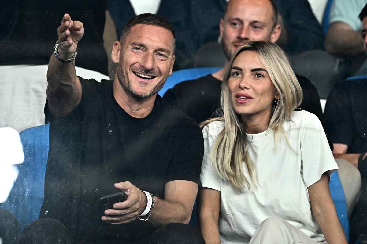 Oggi con Totti c'è Noemi Bocchi: la coppia funziona