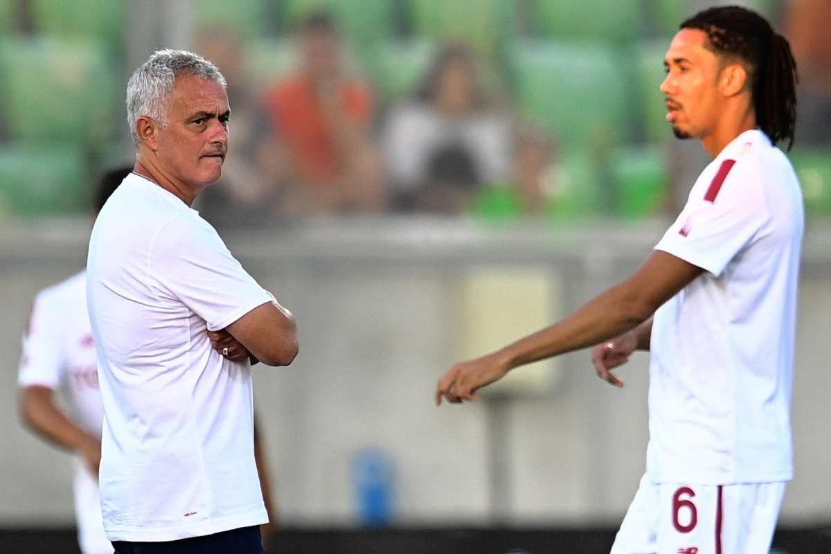 Mourinho Smalling Roma